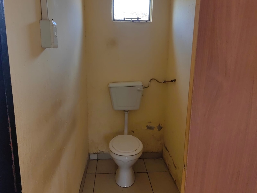 2 Bedroom Property for Sale in Rodenbeck Free State